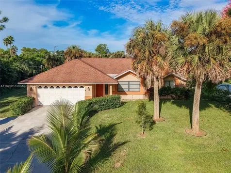 115 Jackson Avenue Lehigh Acres FL 33936