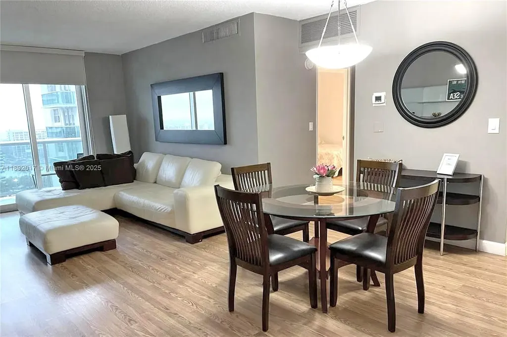 3901 S Ocean Drive Hollywood FL 33019