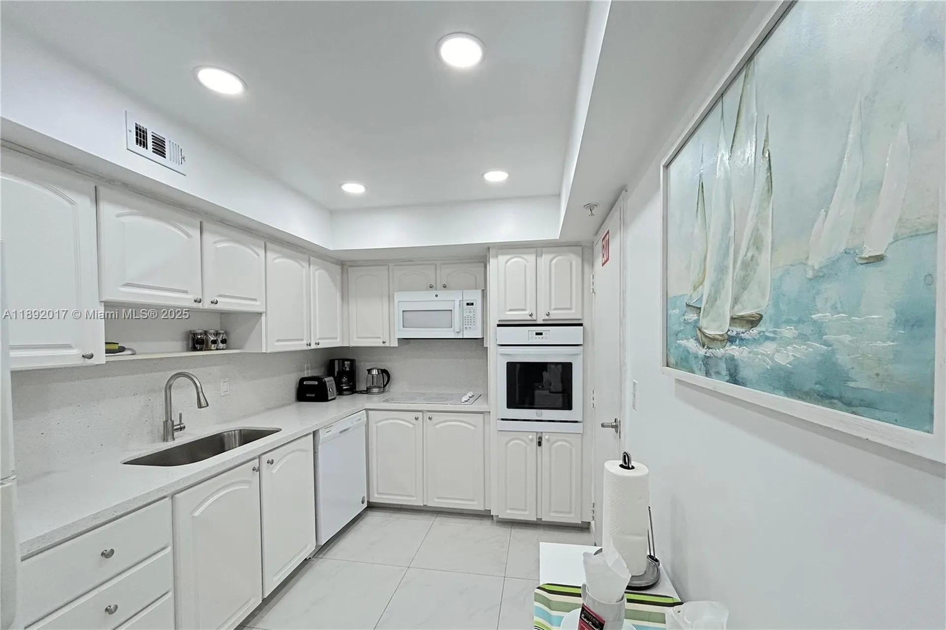 3901 S Ocean Drive Hollywood FL 33019