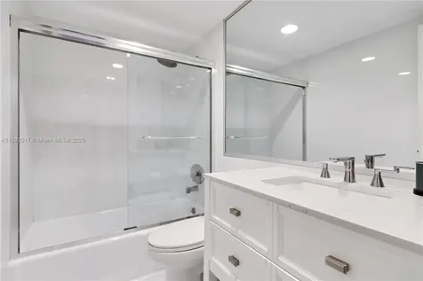 3901 S Ocean Drive Hollywood FL 33019