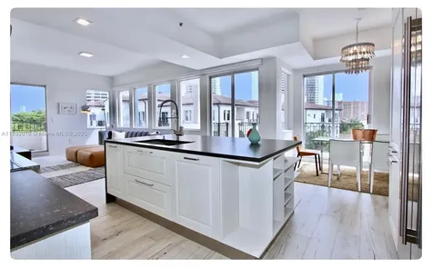 3500 Island Boulevard Aventura FL 33160