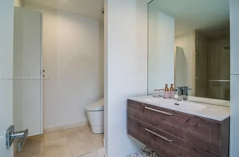 3500 Island Boulevard Aventura FL 33160