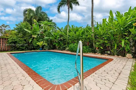 16132 SW 147th Lane Miami FL 33196