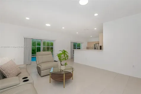 16132 SW 147th Lane Miami FL 33196