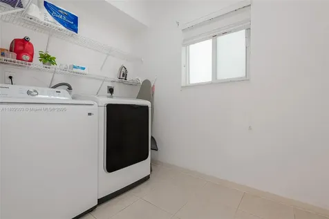 16132 SW 147th Lane Miami FL 33196
