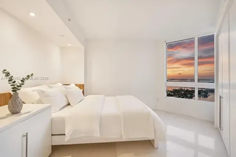 6365 Collins Avenue Miami Beach FL 33141