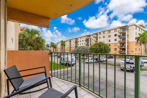 9310 Fontainebleau Boulevard Miami FL 33172