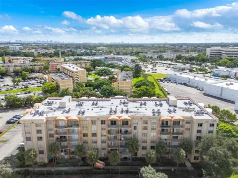 9310 Fontainebleau Boulevard Miami FL 33172