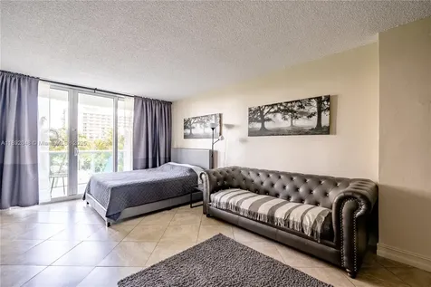 19370 Collins Avenue Sunny Isles Beach FL 33160