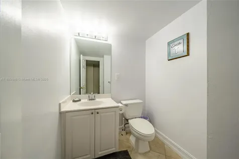 19370 Collins Avenue Sunny Isles Beach FL 33160