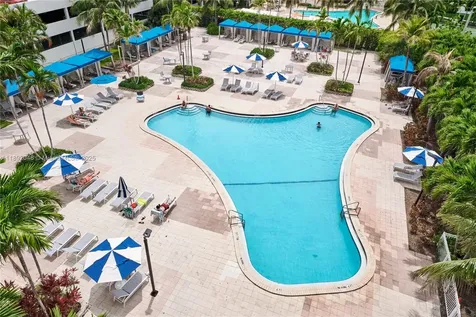 19370 Collins Avenue Sunny Isles Beach FL 33160
