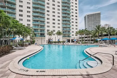 19370 Collins Avenue Sunny Isles Beach FL 33160