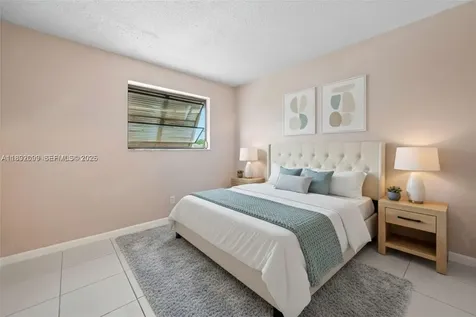 1178 NW 122nd Terrace Pembroke Pines FL 33026