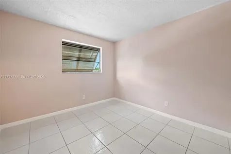 1178 NW 122nd Terrace Pembroke Pines FL 33026