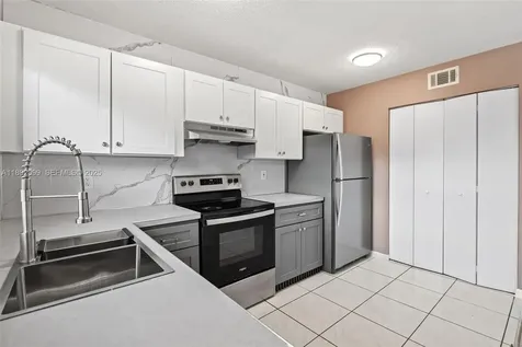 1178 NW 122nd Terrace Pembroke Pines FL 33026