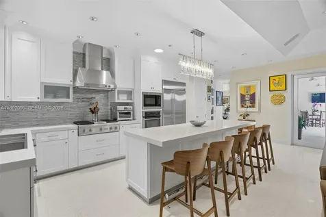 5800 SW 99th Terrace Pinecrest FL 33156