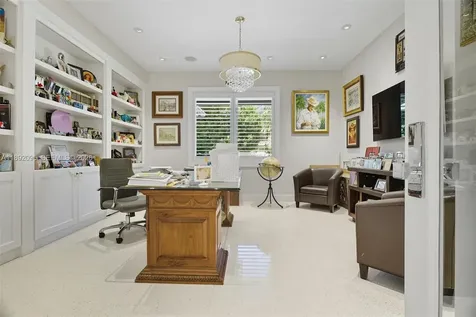 5800 SW 99th Terrace Pinecrest FL 33156