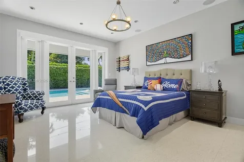 5800 SW 99th Terrace Pinecrest FL 33156