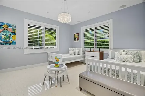 5800 SW 99th Terrace Pinecrest FL 33156