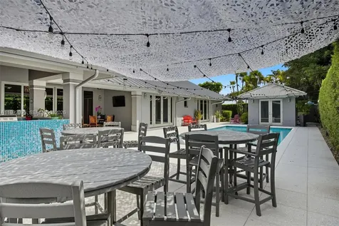 5800 SW 99th Terrace Pinecrest FL 33156