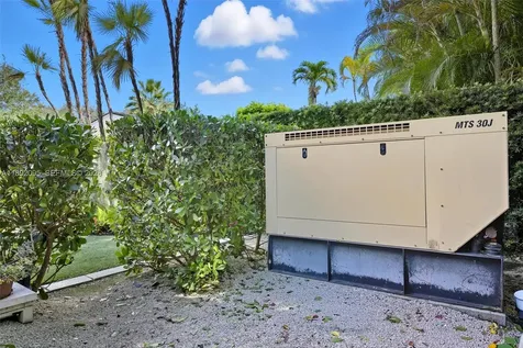 5800 SW 99th Terrace Pinecrest FL 33156