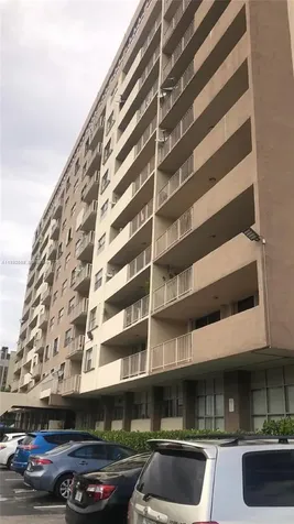 4675 W 18th Court Hialeah FL 33012