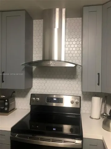 4675 W 18th Court Hialeah FL 33012