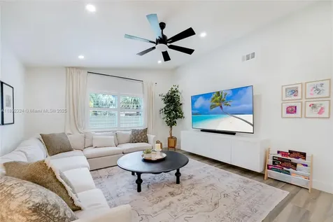 5340 Lancelot Lane Davie FL 33331