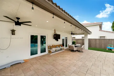 5340 Lancelot Lane Davie FL 33331