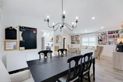 5340 Lancelot Lane Davie FL 33331