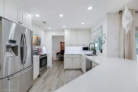 5340 Lancelot Lane Davie FL 33331