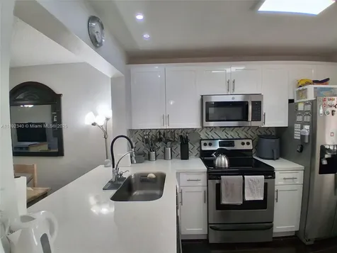 2786 NW 104th Avenue Sunrise FL 33322