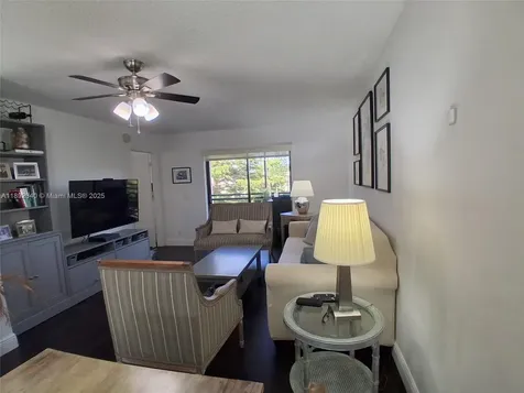 2786 NW 104th Avenue Sunrise FL 33322