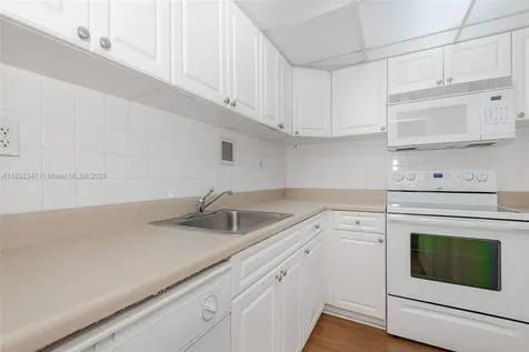1200 West Avenue Miami Beach FL 33139