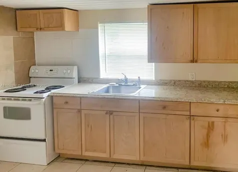 309 N 17th Street Fort Pierce FL 34950