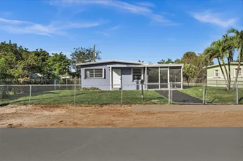 137 NW 29th Avenue Fort Lauderdale FL 33311