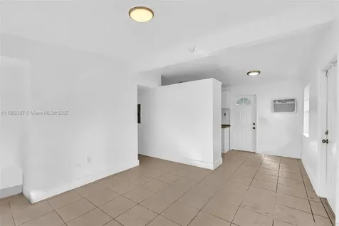 137 NW 29th Avenue Fort Lauderdale FL 33311