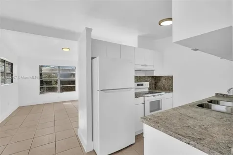 137 NW 29th Avenue Fort Lauderdale FL 33311