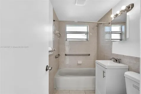 137 NW 29th Avenue Fort Lauderdale FL 33311