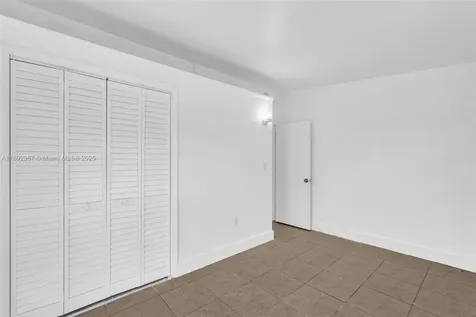 137 NW 29th Avenue Fort Lauderdale FL 33311