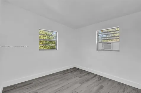 137 NW 29th Avenue Fort Lauderdale FL 33311