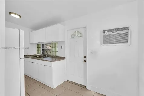 137 NW 29th Avenue Fort Lauderdale FL 33311