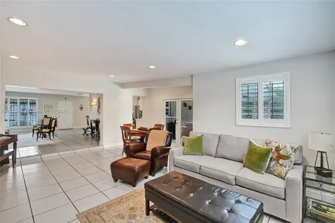 6001 SW 94th Place Miami FL 33173