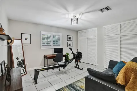6001 SW 94th Place Miami FL 33173