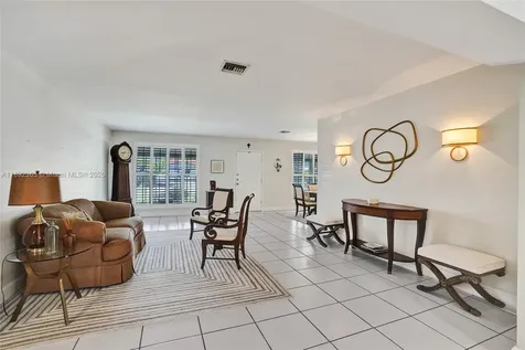 6001 SW 94th Place Miami FL 33173
