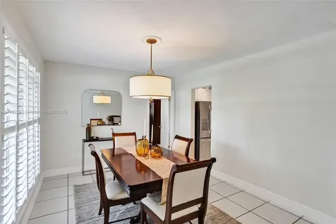 6001 SW 94th Place Miami FL 33173