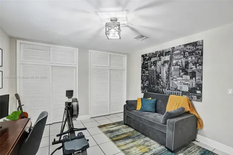 6001 SW 94th Place Miami FL 33173