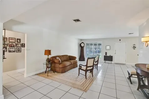 6001 SW 94th Place Miami FL 33173