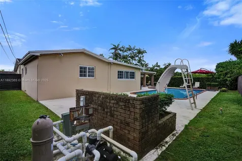 6001 SW 94th Place Miami FL 33173