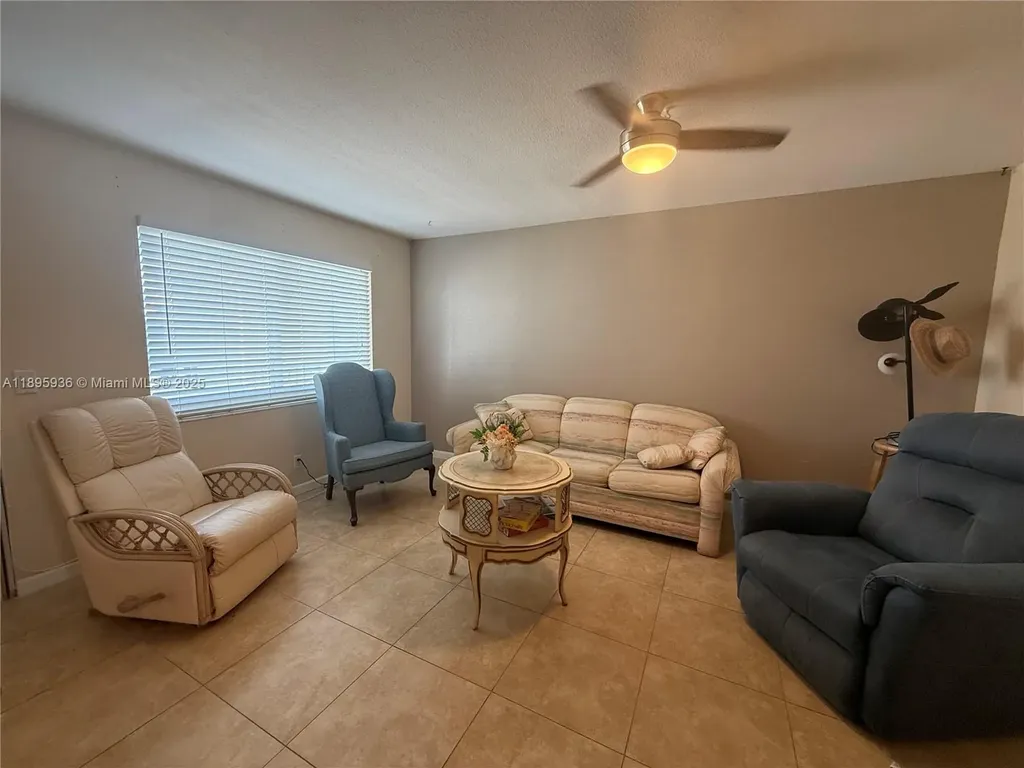 2860 NE 14th St Causeway Pompano Beach FL 33062